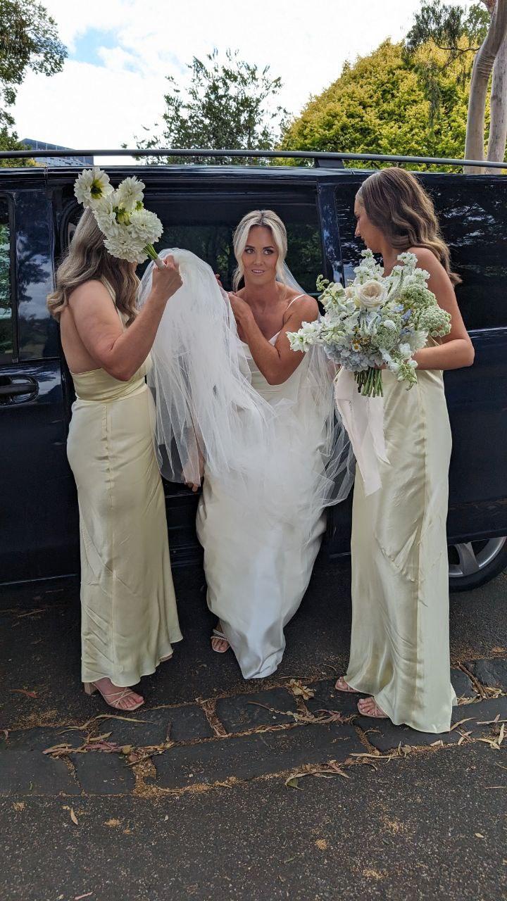 Wedding chauffeur service melbourne