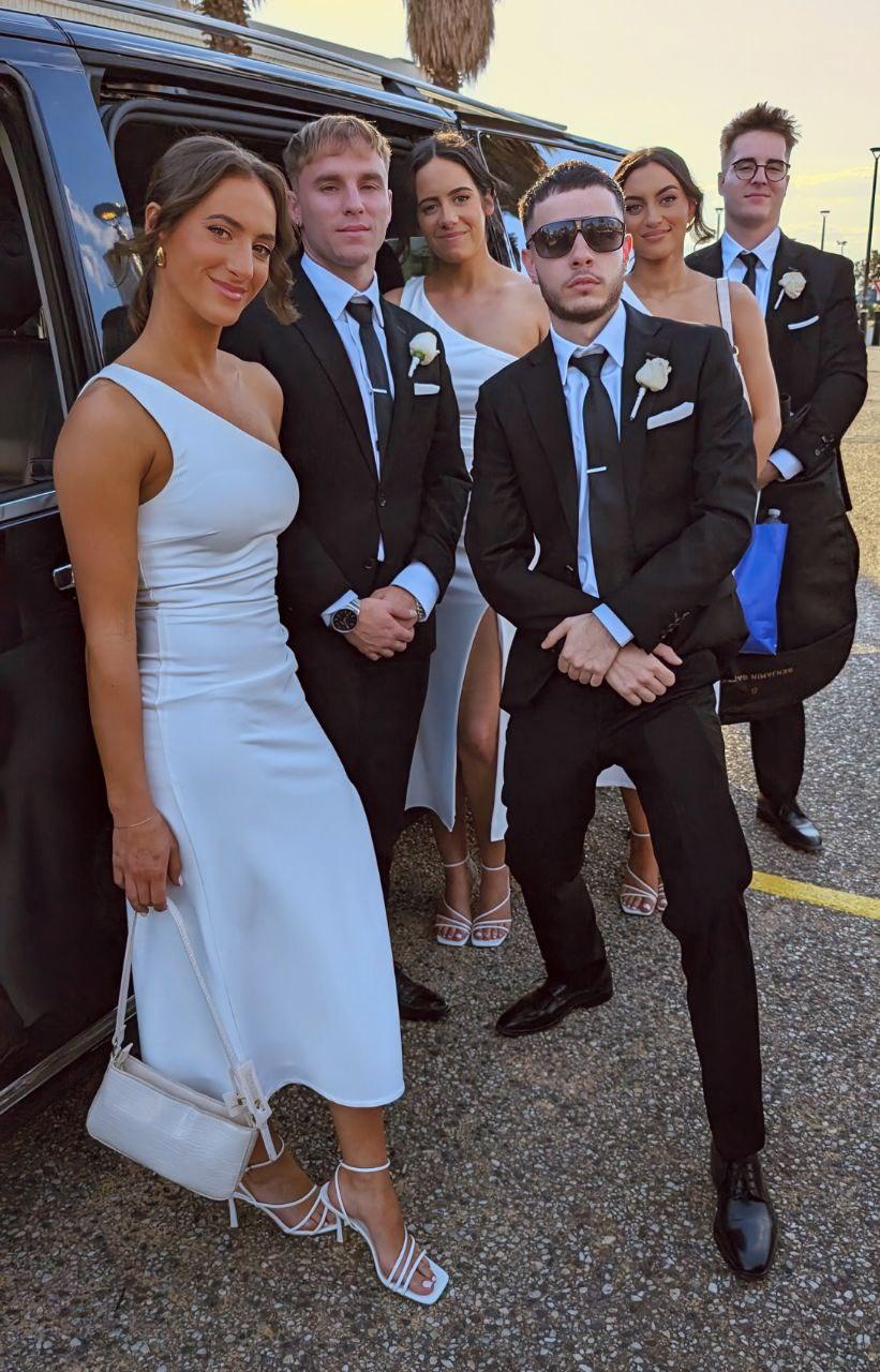 Wedding chauffeur service melbourne